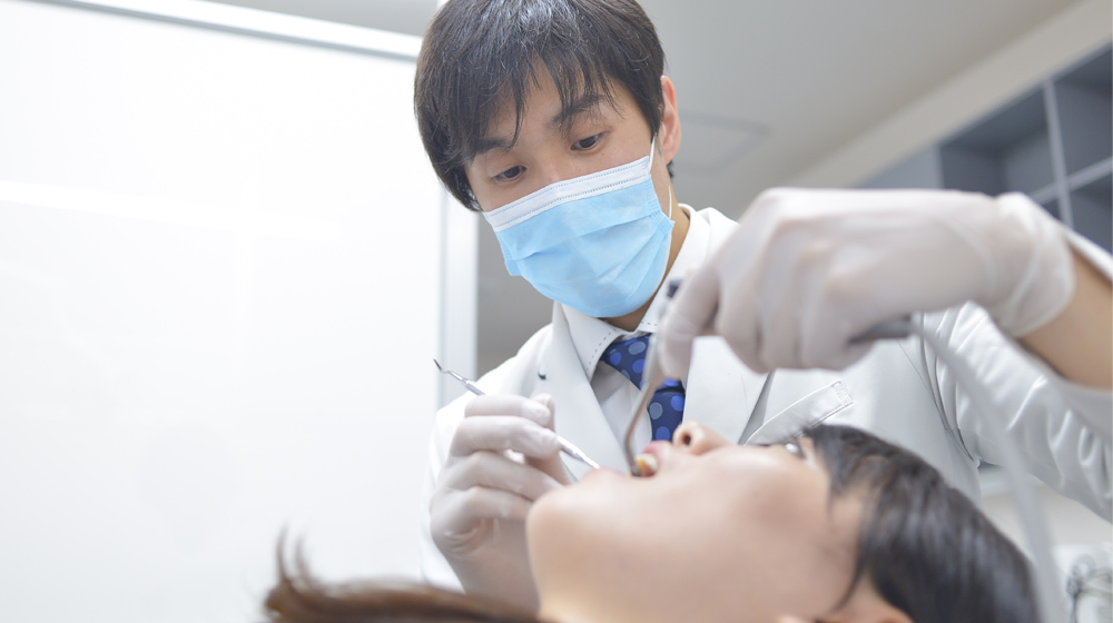 伊勢崎市の歯医者 新伊勢崎CoCo歯科医院。皆さまのお口の健康を守り続ける、地域のかかりつけ歯科医院を目指して。
